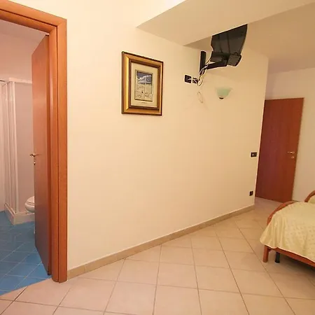 빌라 Sleeps 6 Pool Air Con Wifi